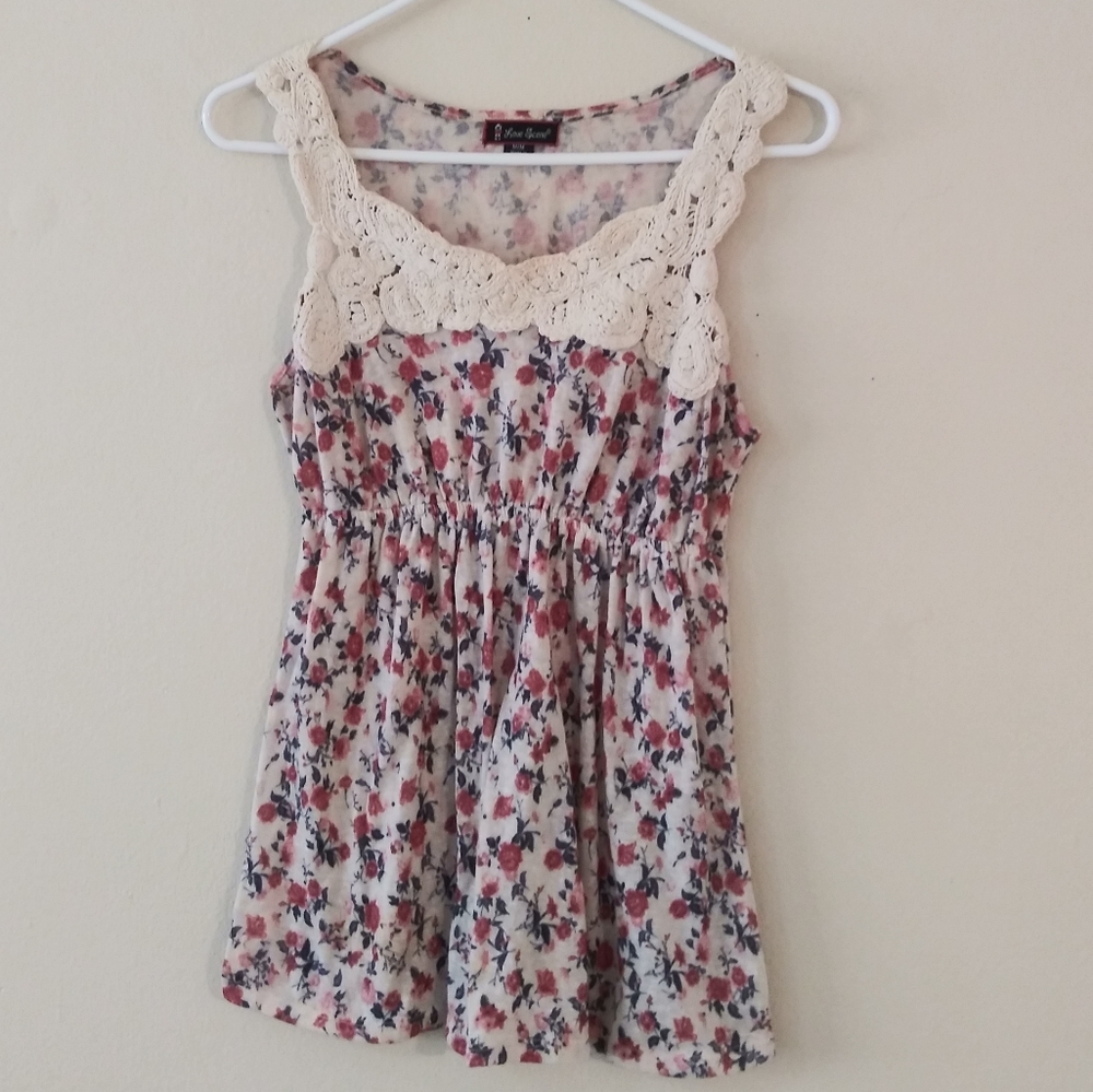 Love Scene top